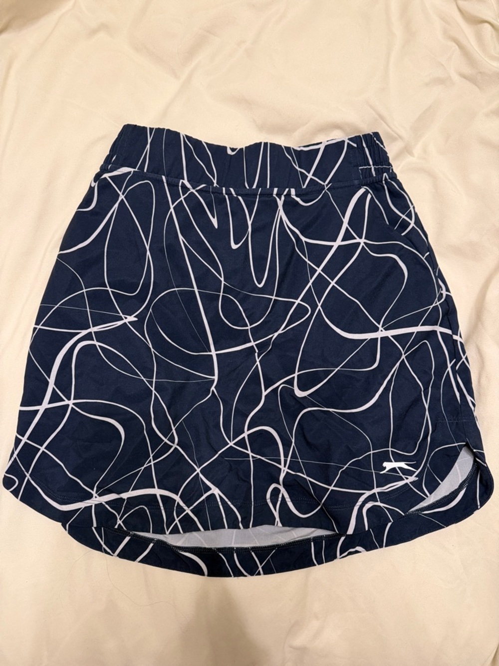 Slazenger Navy Skort with White Abstract Lines